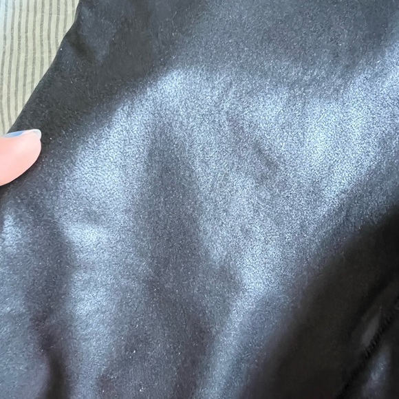 Spanx faux leather leggings - Picture 5 of 5